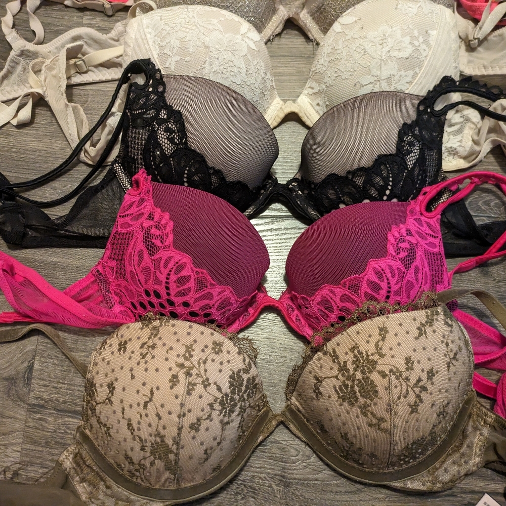 34 B Victoria Secret Bras